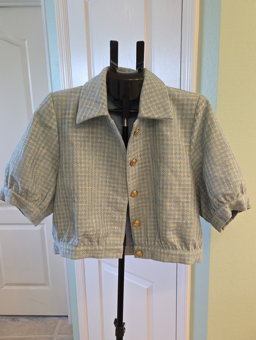 Cropped Light Blue Tweed Short-Sleeve Blazer